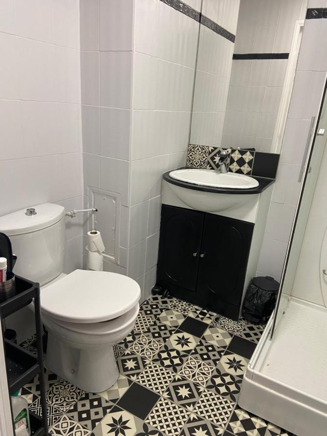 Residence Ste Croix Fréjus Екстериор снимка