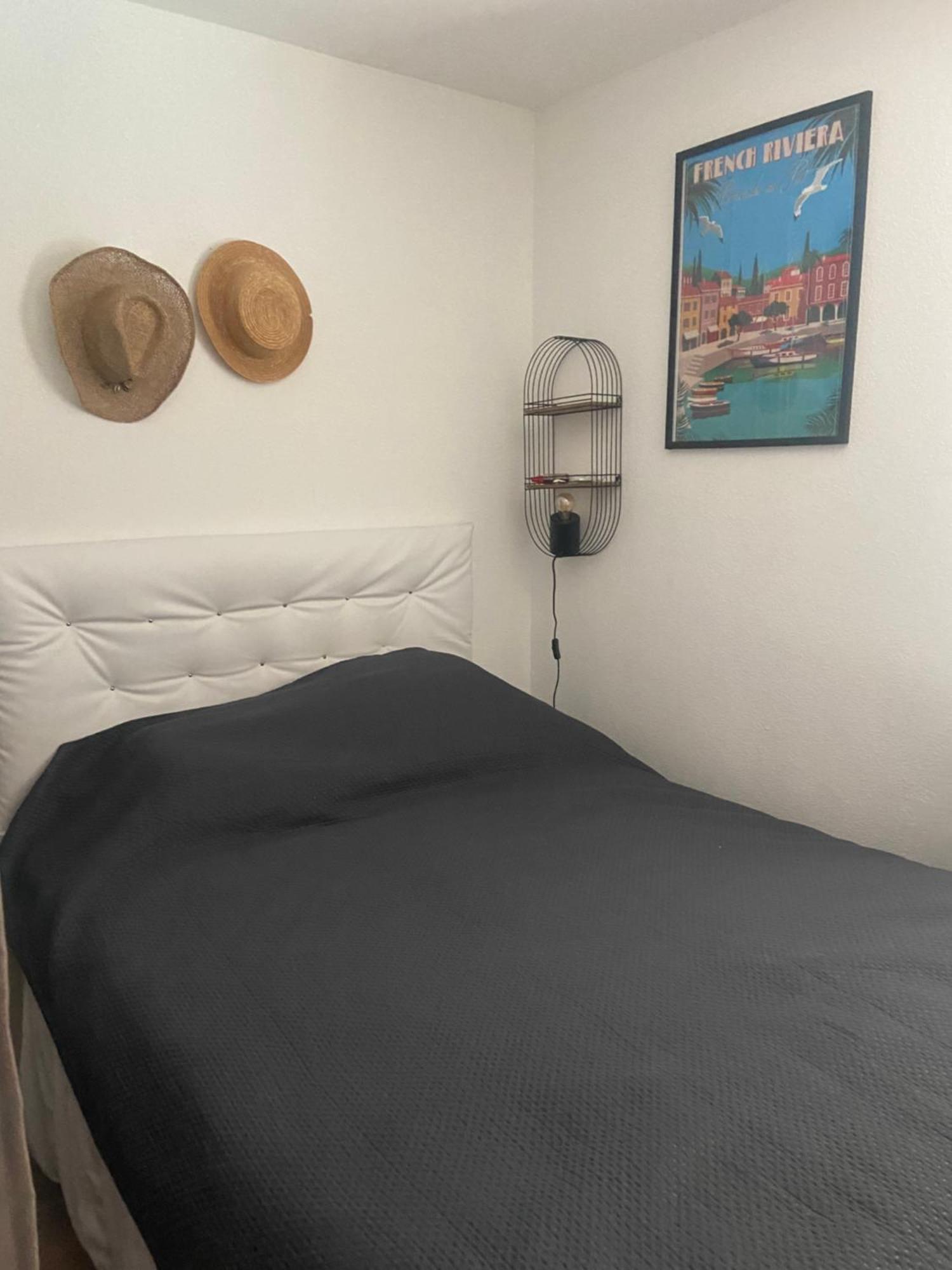 Residence Ste Croix Fréjus Екстериор снимка